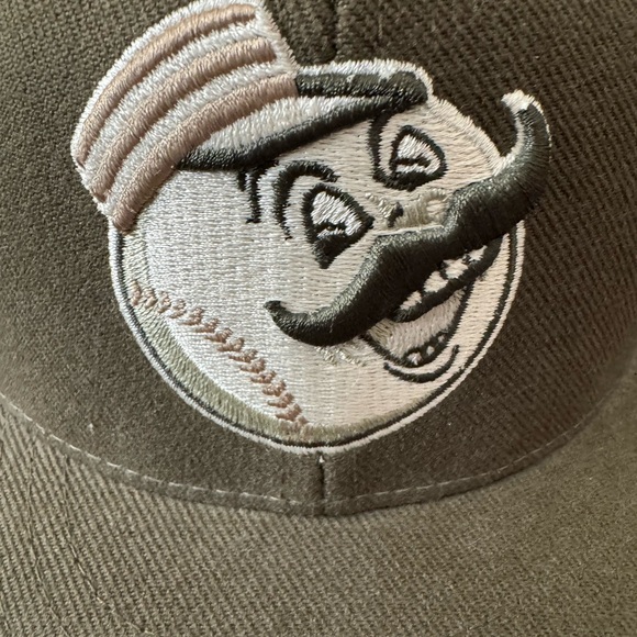 New Cincinnati Reds Hat Cap Cooperstown (REDLEGS) Collection 1918 Fitted 7 3/4 - Picture 10 of 11